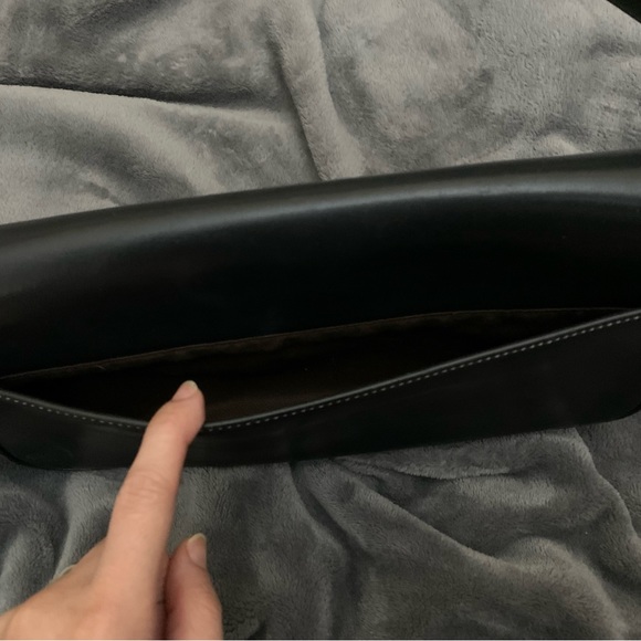 Coach Shoulder Bag - Picture 6 of 7